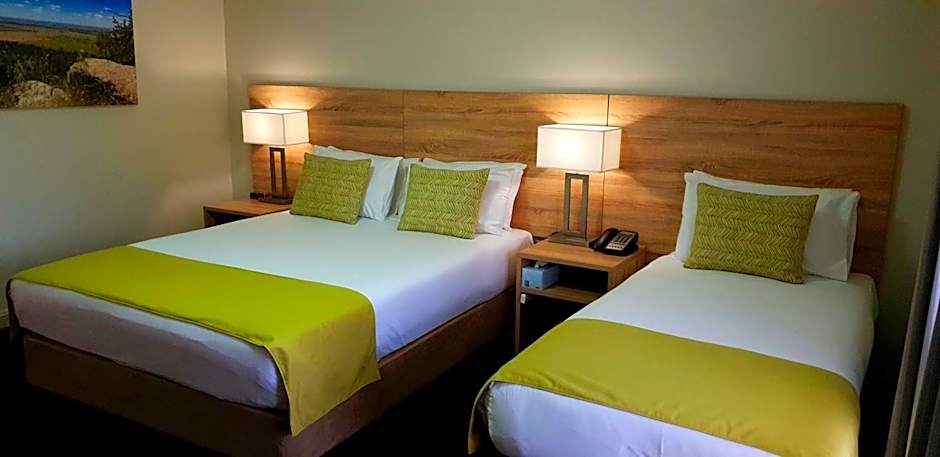 Quality Inn Carriage House