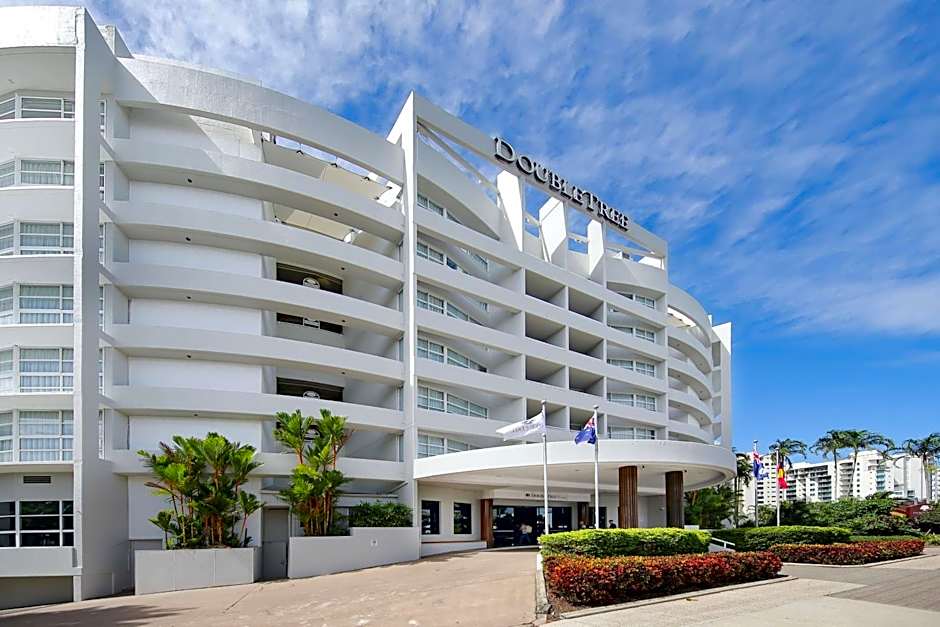 Photo 1 of 50 of DoubleTree By Hilton Hotel Cairns