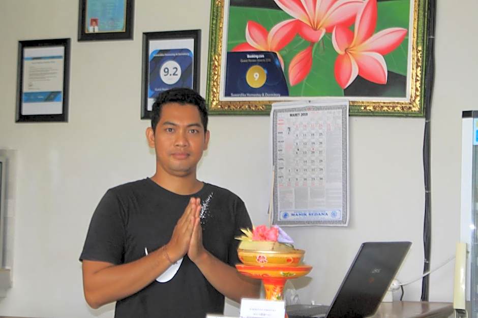 Suwardika Homestay & Dormitory