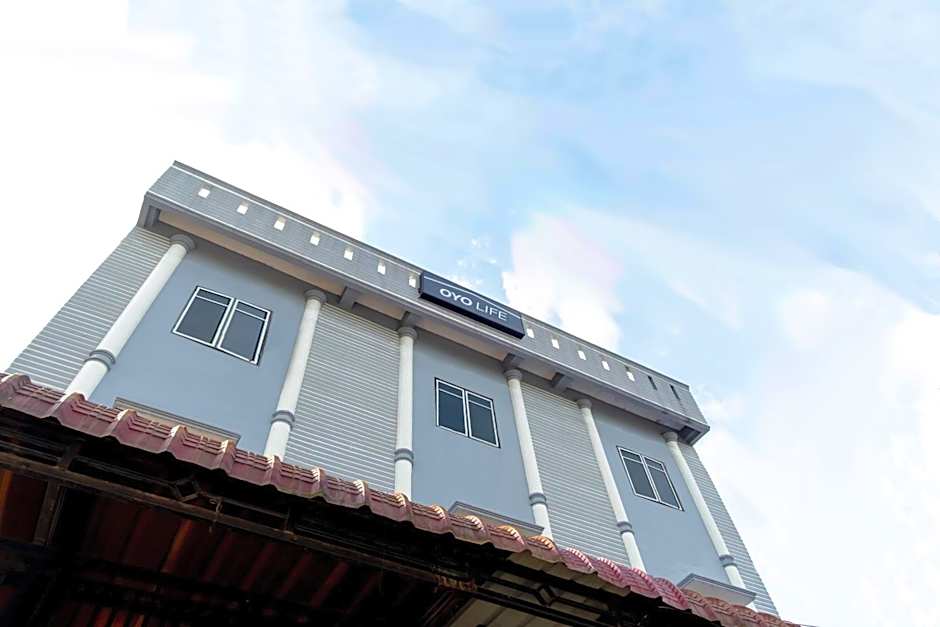 OYO Life 1839 Samantha Kost