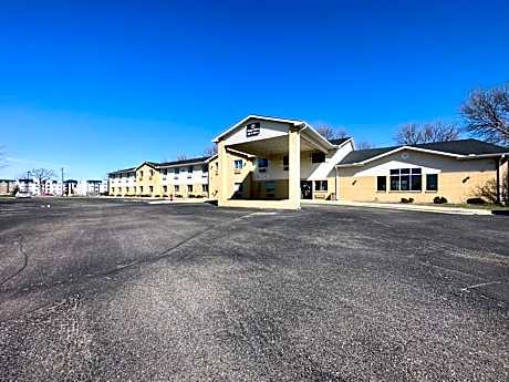 Blaine Town Inn & Suites