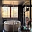 Roomers Frankfurt Central, Autograph Collection