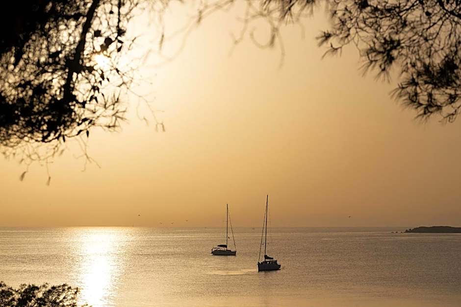 Four Seasons Astir Palace Hotel Athens