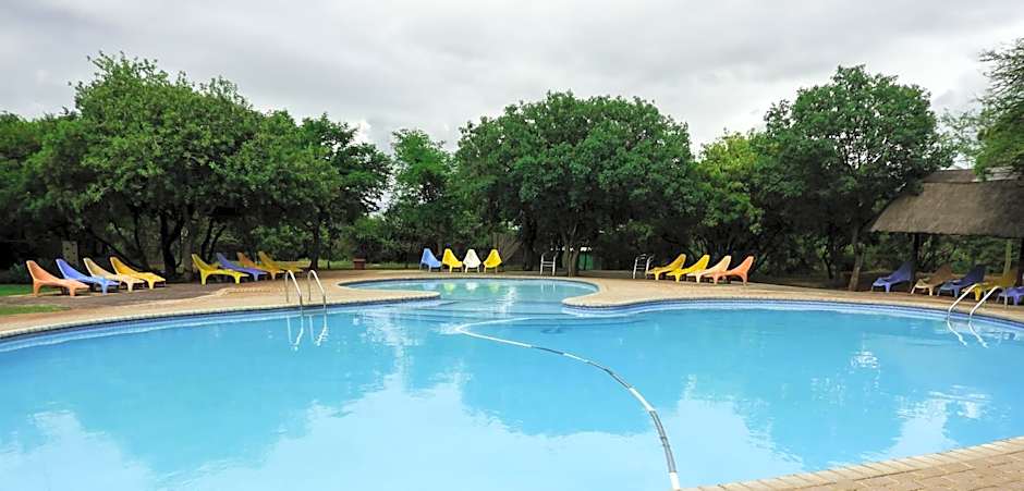 Monateng Safari Lodge