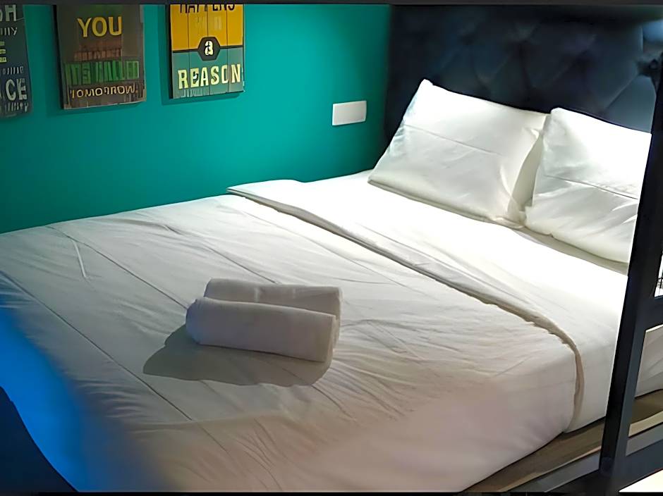 OYO 90899 Tube Hotel Melaka