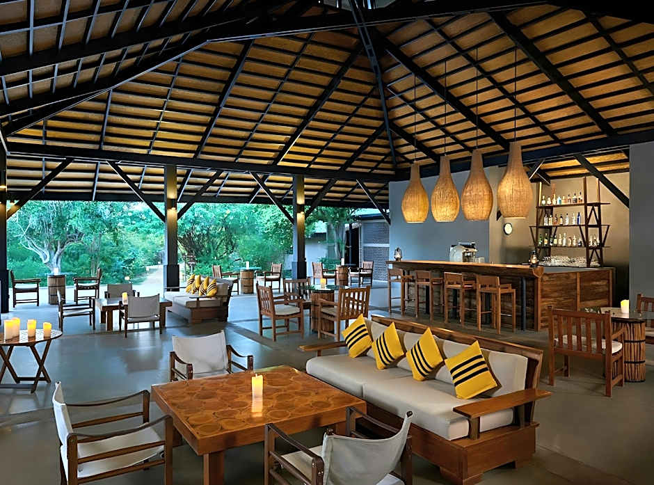Cinnamon Wild Yala Hotel