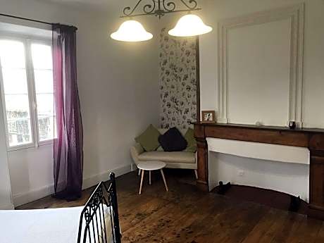 The WOODPECKER-Double room-Superior-Ensuite with Shower-Garden View