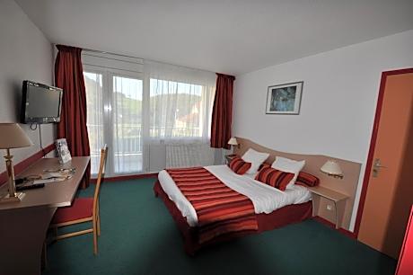 Standard Double Room with Bath