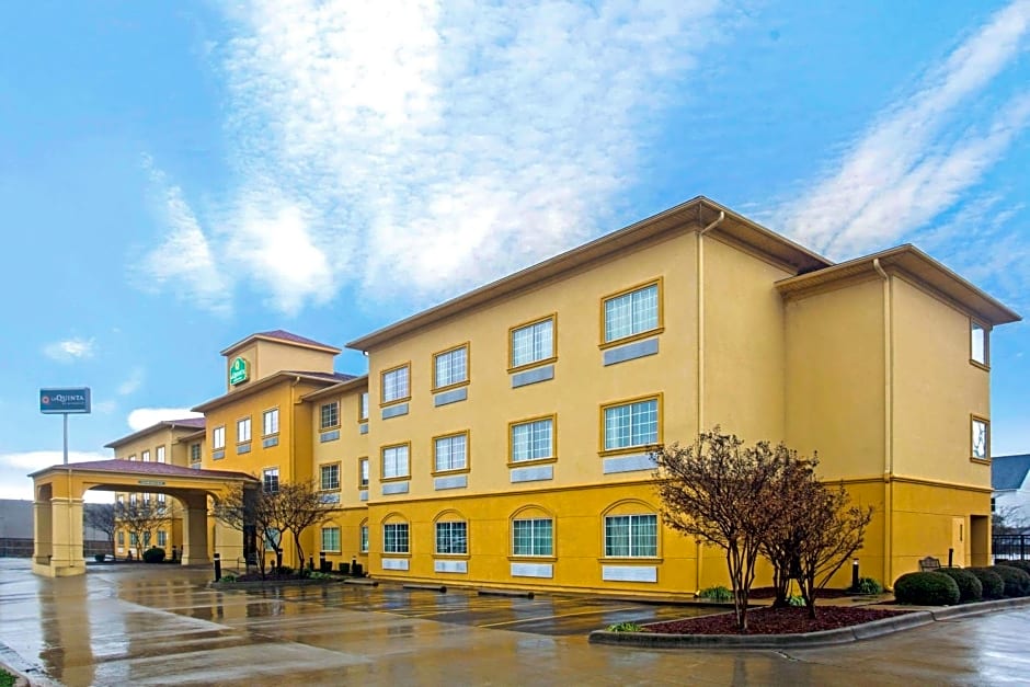 La Quinta Inn & Suites by Wyndham Fort Smith