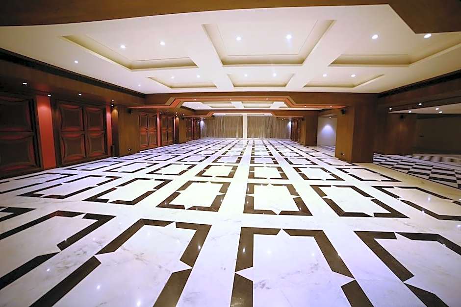 Five Petals Hotel & Banquets