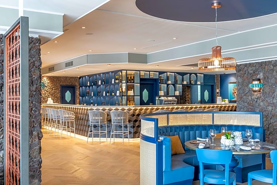 Delta Hotels by Marriott Giardini Naxos