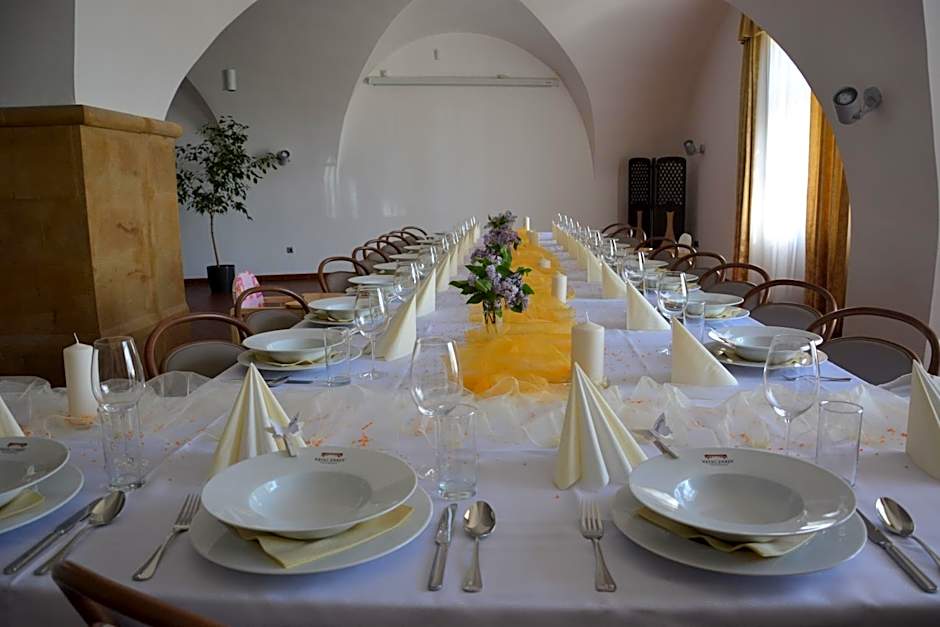 Hotel Zámek Velká Bystřice