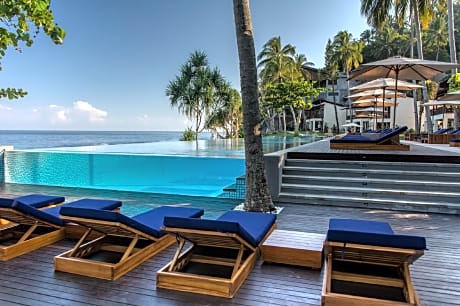 Katamaran Hotel & Resort Lombok