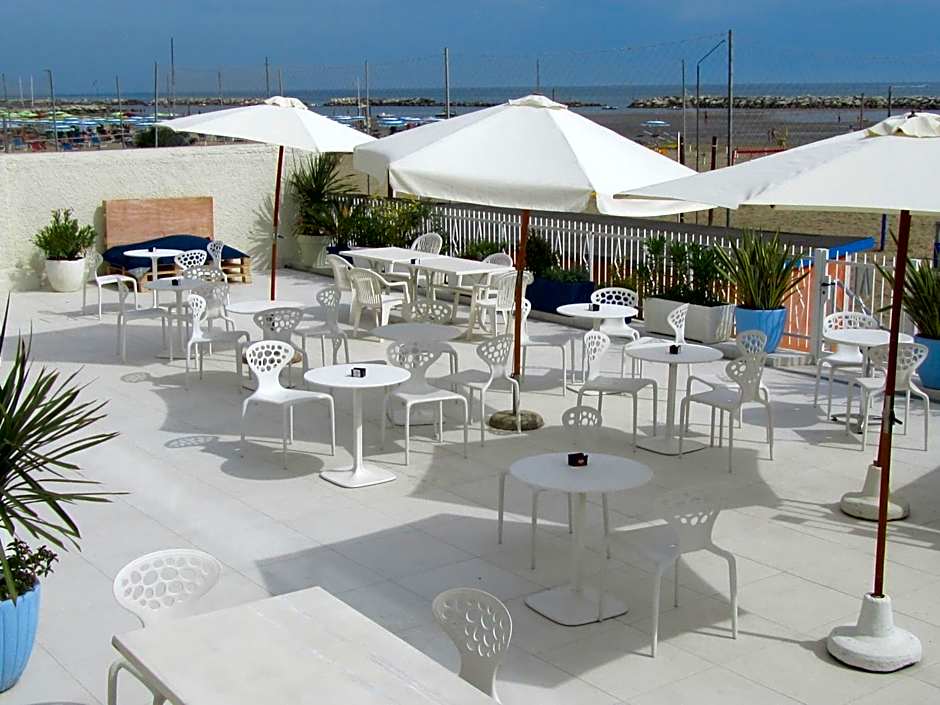 Riviera Mare Beach Life Hotel
