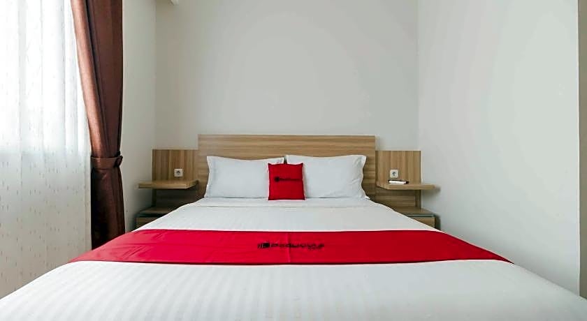 RedDoorz near Jalan Majapahit Lubuk Linggau