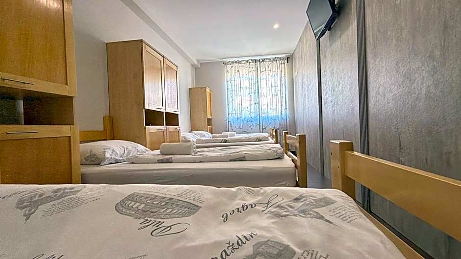 Hostel Moving