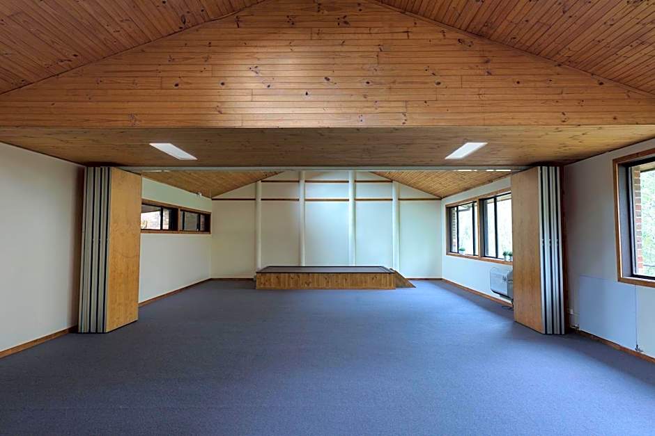 Sinofield Edu-Retreat