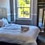 OYO The Old Victoria