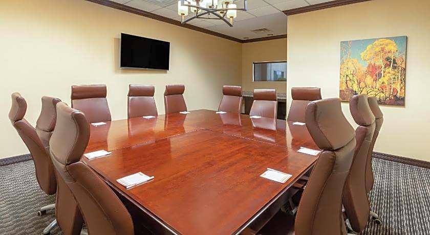 Hawthorn Suites By Wyndham Lubbock