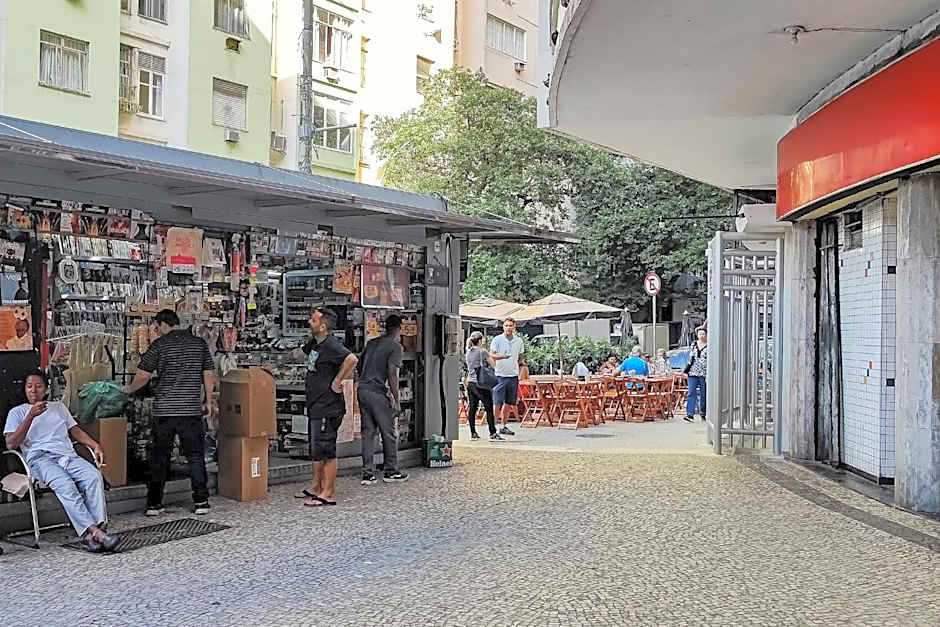 Copacabana Lux: Sophistication and Comfort for 5