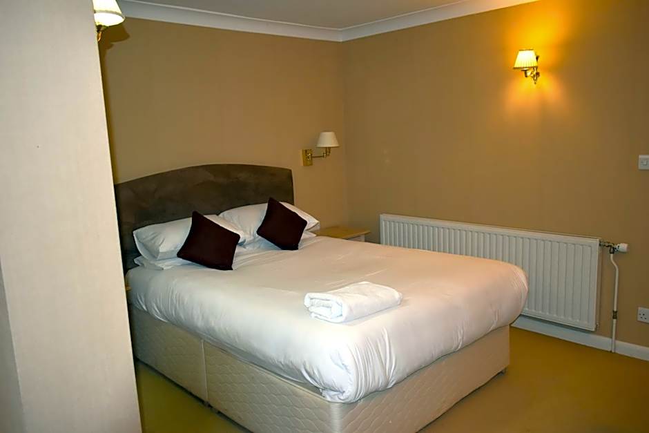 Donington Manor Hotel