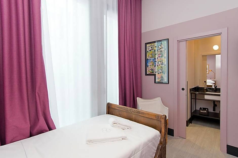 Amor de Dios 17 Boutique Apartments