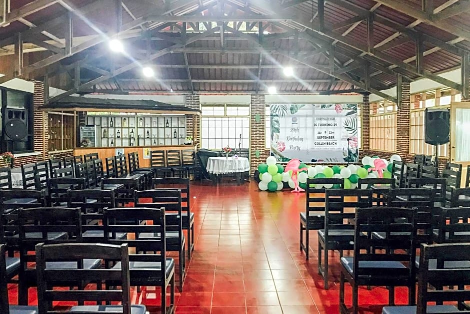 OYO 1688 Collin Beach Hotel