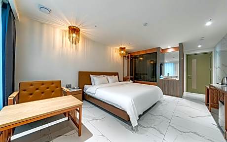 Gimpo Hotel California