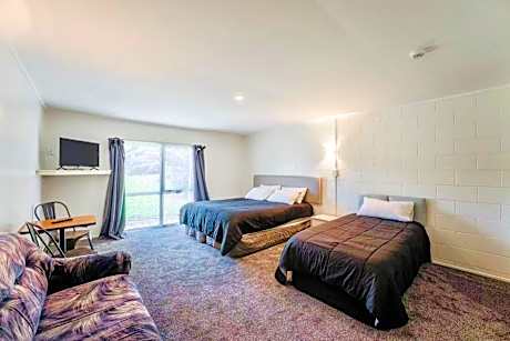 Queen Studio - Disability Access