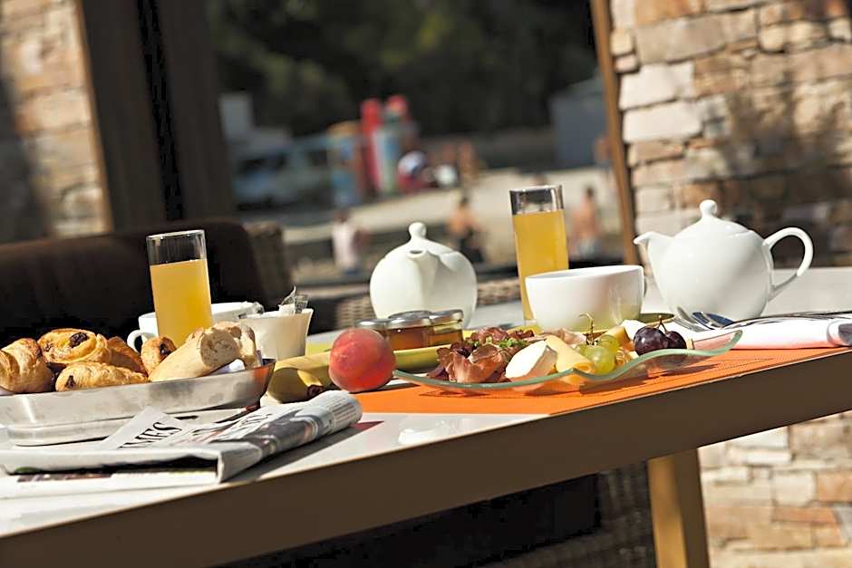 Hostellerie La Farandole