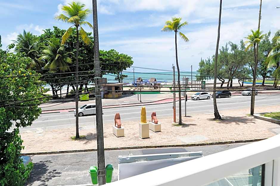 2703 Flat Beira Mar Av Boa Viagem com Cozinha