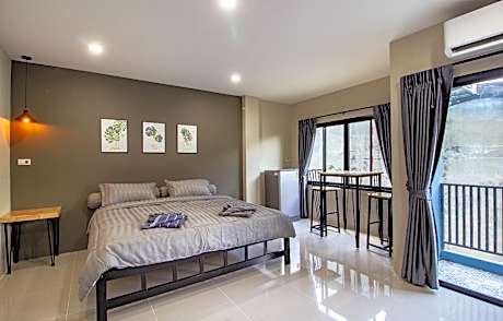 Is Am Are Stay Boutique