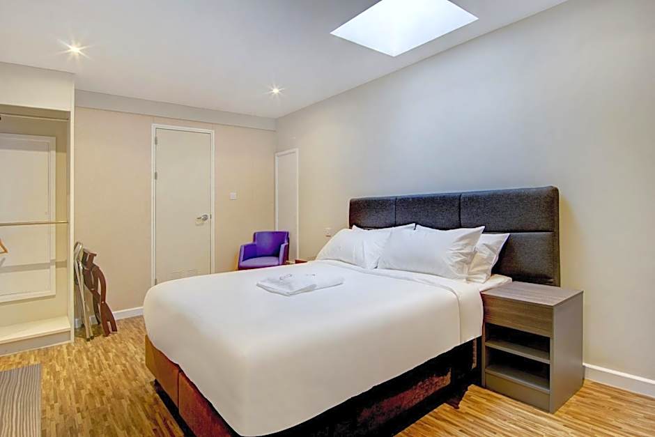 The Gissons Hotel - Exeter Airport & M5