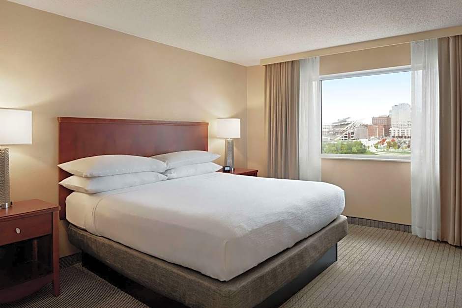 Embassy Suites by Hilton Cincinnati RiverCenter