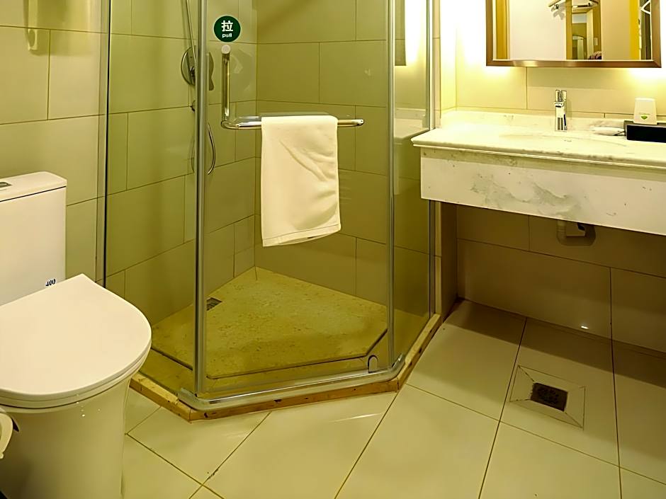 GreenTree Inn Yichun Development Zone Bus Terminal