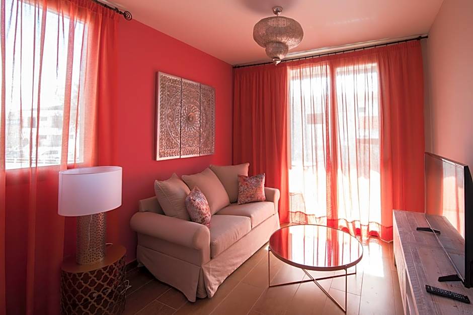 Alhambra Boutique Apartments by TAM Resorts