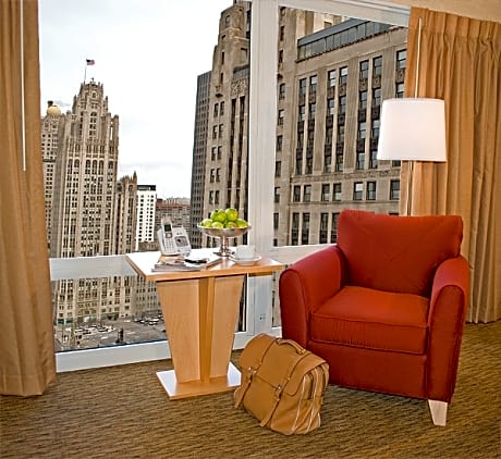Comfort Suites — Michigan Avenue/Loop
