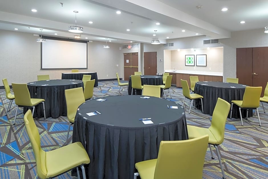 Holiday Inn Express Arlington Interstate 20 Parks Mall By IHG