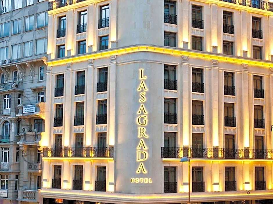 Lasagrada Hotel