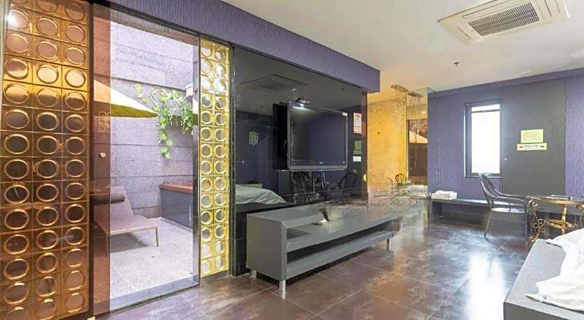 Qingdao Hengbo Hotel