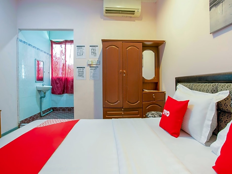 OYO 89782 Ranau City Inn