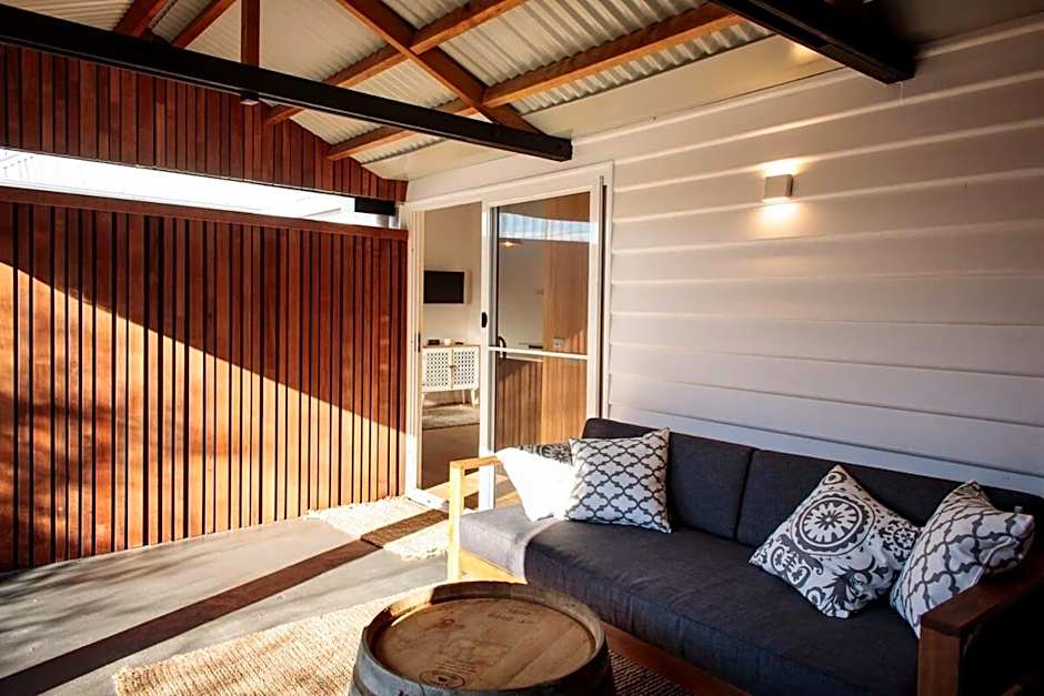 'The Hideout' Private Bungalow in Sandy Bay