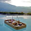 Caldera Hotel & Restaurant