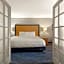 Howard Johnson by Wyndham Sacramento Downtown