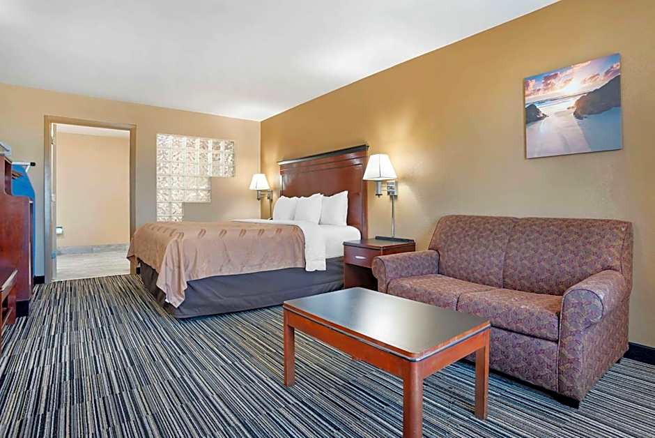 Quality Inn Brookhaven