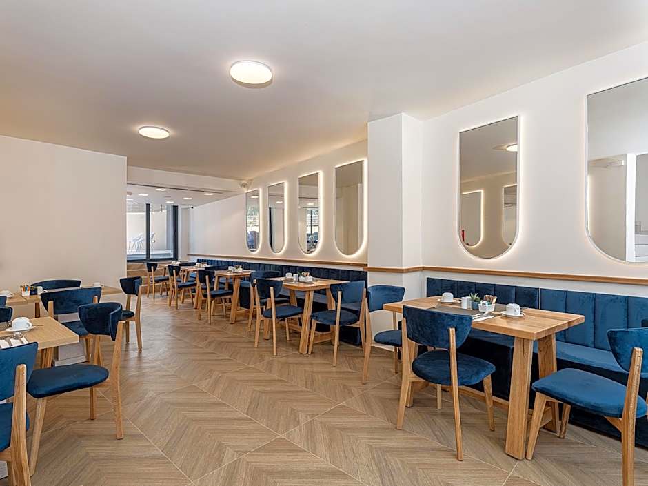 Miss Marrone City Hotel