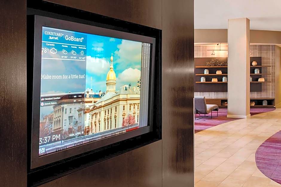 Courtyard by Marriott Newark Elizabeth