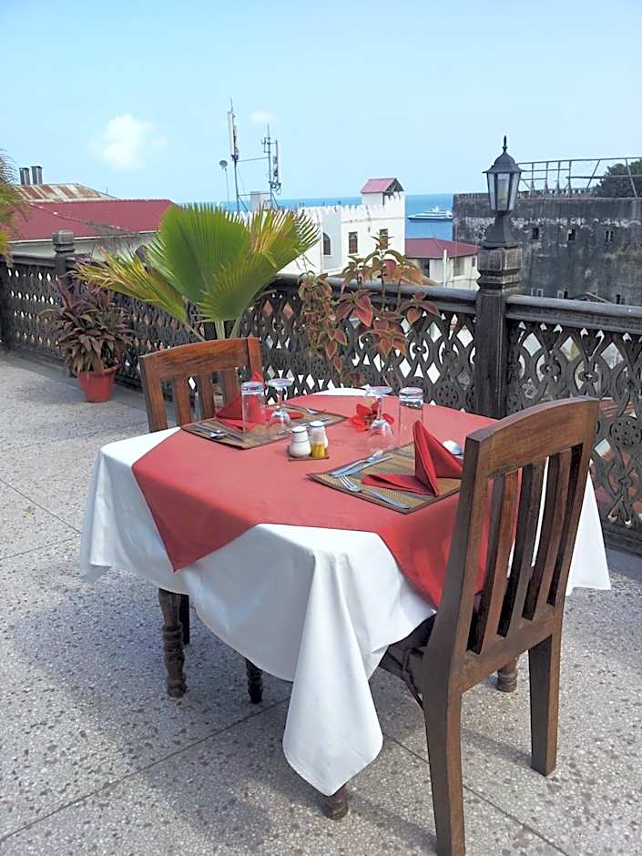Asmini Palace Hotel