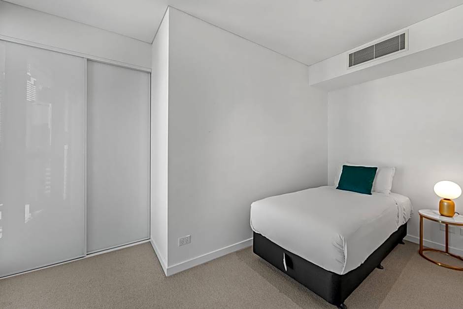 CLLIX Brisbane Skytower Apartments