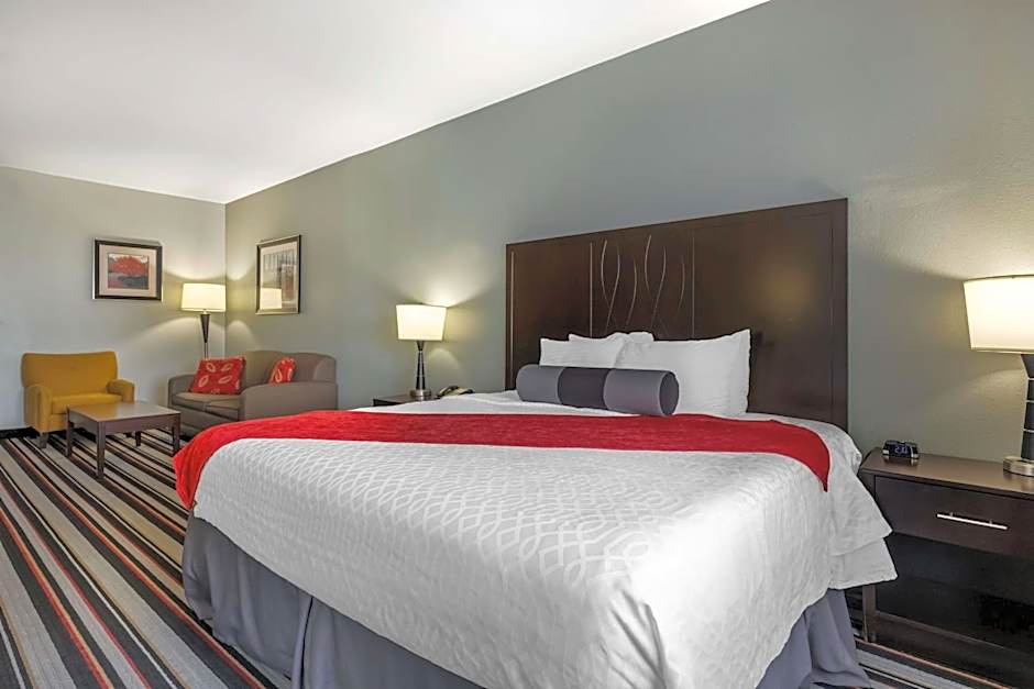 Best Western Plus Cowetas 1st Hotel